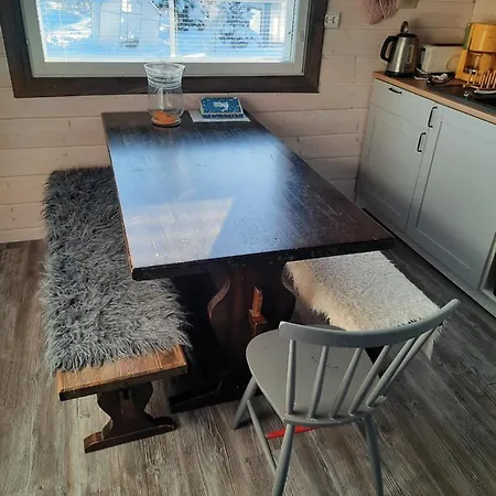 Kaerraenda Apartment *